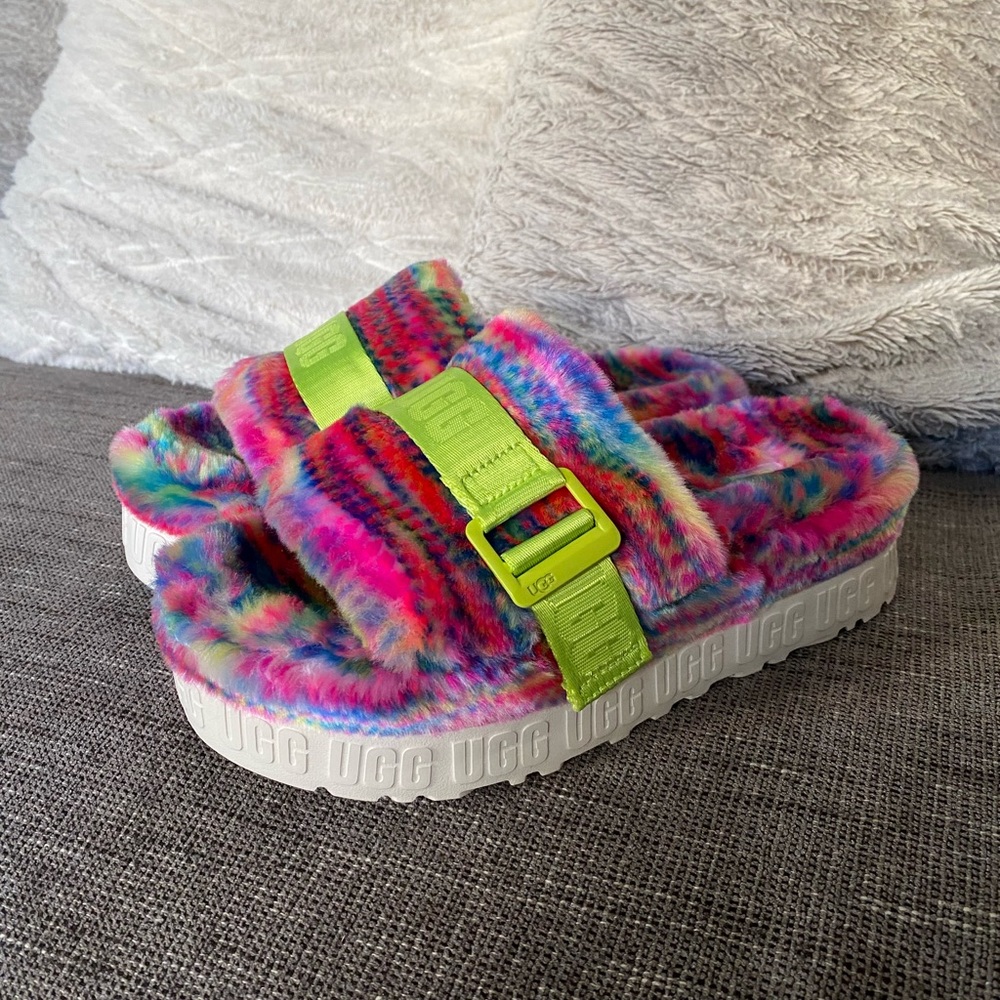 UGG Fluffita Pixelette Platform Sandals